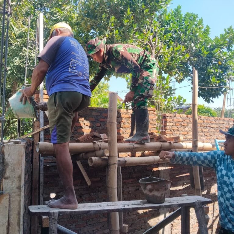 Bata Merah dan Semen: Cerita Kebersamaan di Masjid Parangjoro