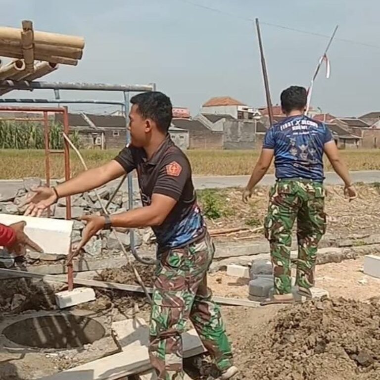 Sanitasi Layak Hadir di Desa Parangjoro Lewat TMMD