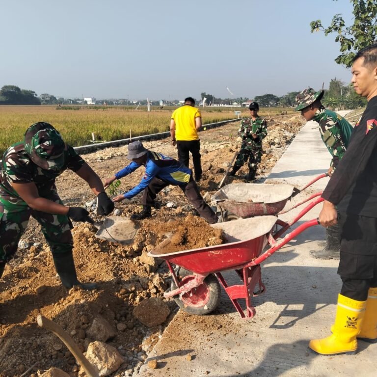 Warga Parangjoro Bersiap Nikmati Jalan Lebih Kokoh