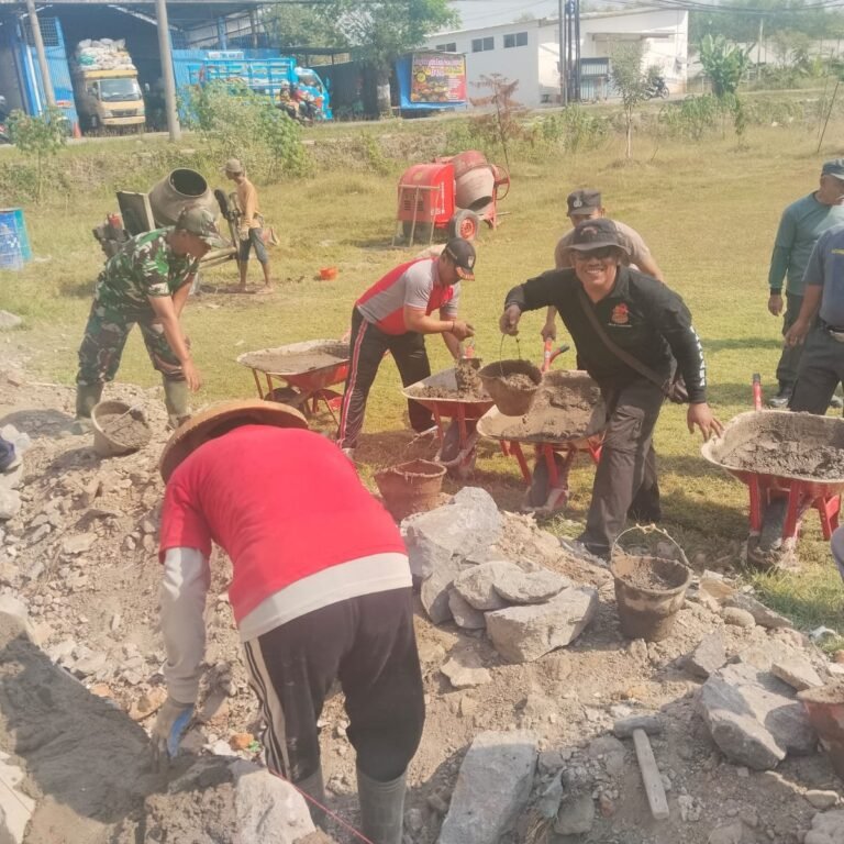 Dari Risiko Longsor Jadi Ruang Aman, Talud TMMD di Parangjoro Selesai