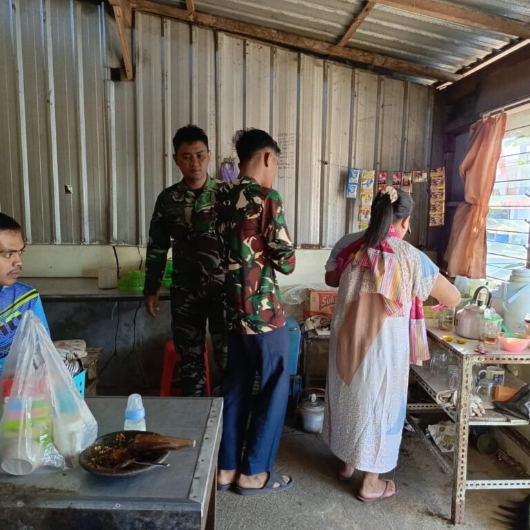 Pedagang Desa Parangjoro Rasakan Berkah dari Kehadiran Prajurit TMMD