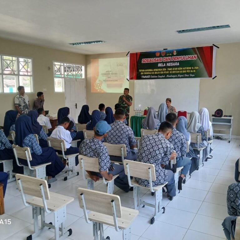 Pelajar Patukku Diedukasi Bela Negara dan Bahaya Narkoba oleh TNI-Polri
