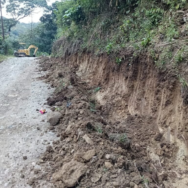 Dari Galian Parit, Warga Bone Lihat Masa Depan Janda Desa