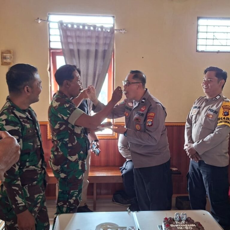 Jajaran Kodim 1001/HSU-BLG dan Polres HSU-Balangan Gelar Peringatan Bhayangkara Serentak