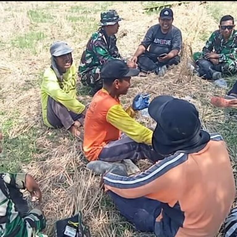 Cerita di Balik Kesibukan TMMD: Warga dan TNI Semakin Dekat