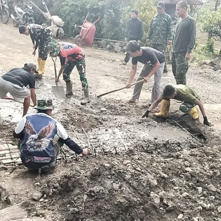 Satgas TMMD Ke-129 Bone Fokus Benahi Dekker di Titik 1 Dusun Samaenre