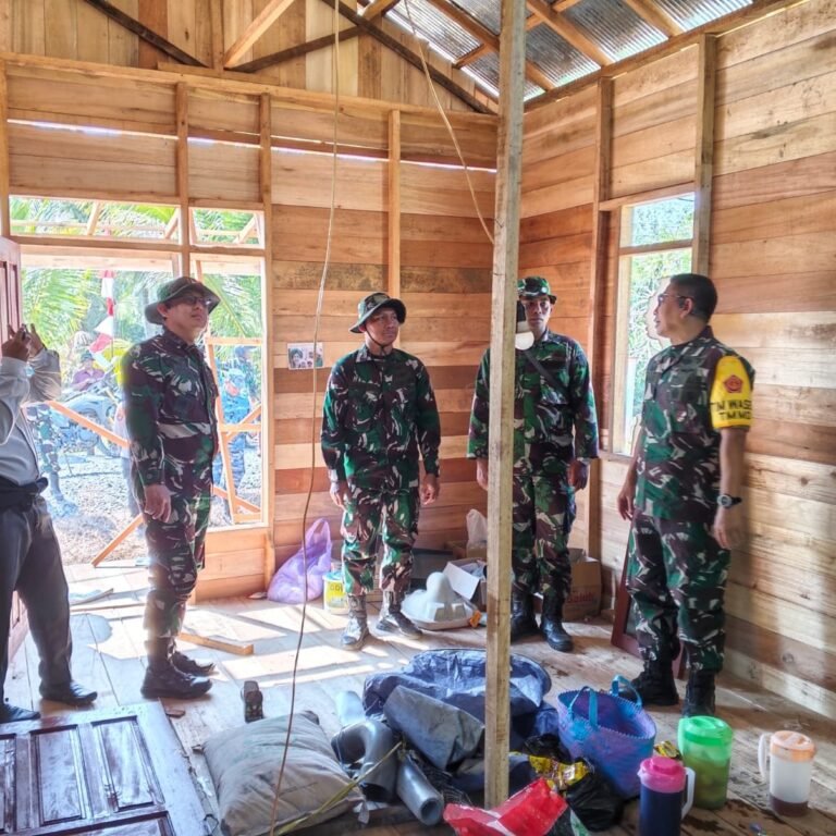 Nini Norhayati Bersyukur, Rumahnya Direhab Lewat TMMD ke-129 dan Dikunjungi Tim Wasev