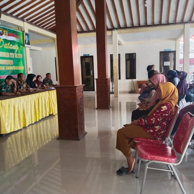 Bidan Desa Hartuti Urai Pencegahan Stunting di Parangjoro