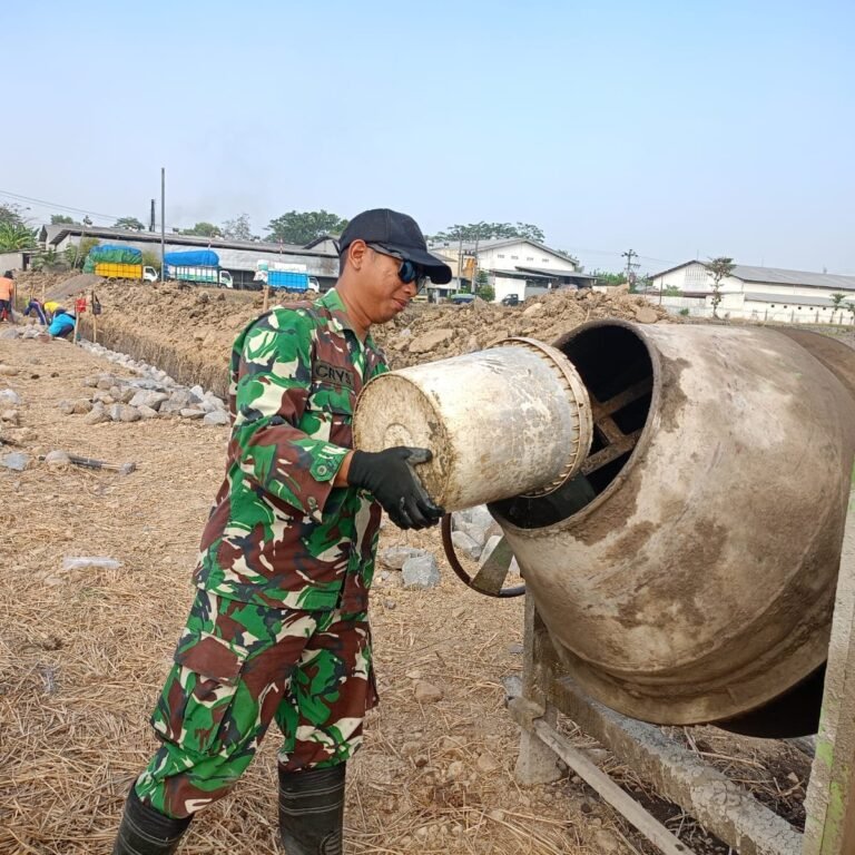 Pembangunan Talud di Parangjoro Dinilai Perkuat Ekonomi Desa