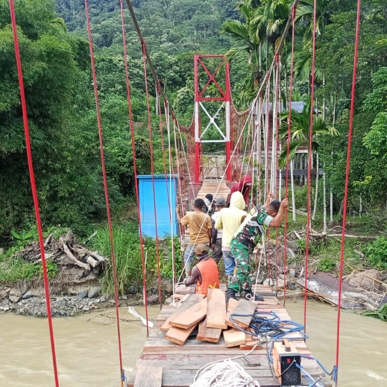 Jembatan Gantung Perintis Garuda Siap Difungsikan Usai Pengerjaan Tahap Akhir Dikebut
