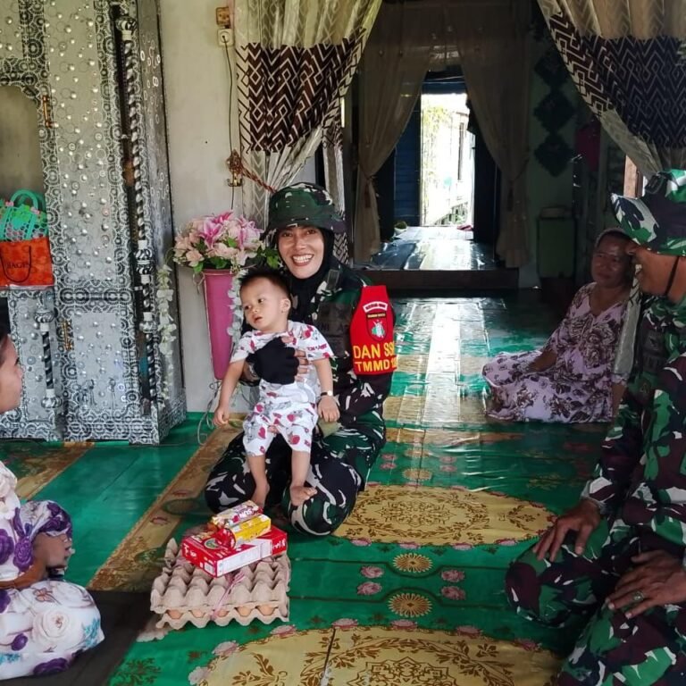 Dan SSK Salurkan Bantuan Susu dan Telur untuk Empat Anak di Tamban Bangun