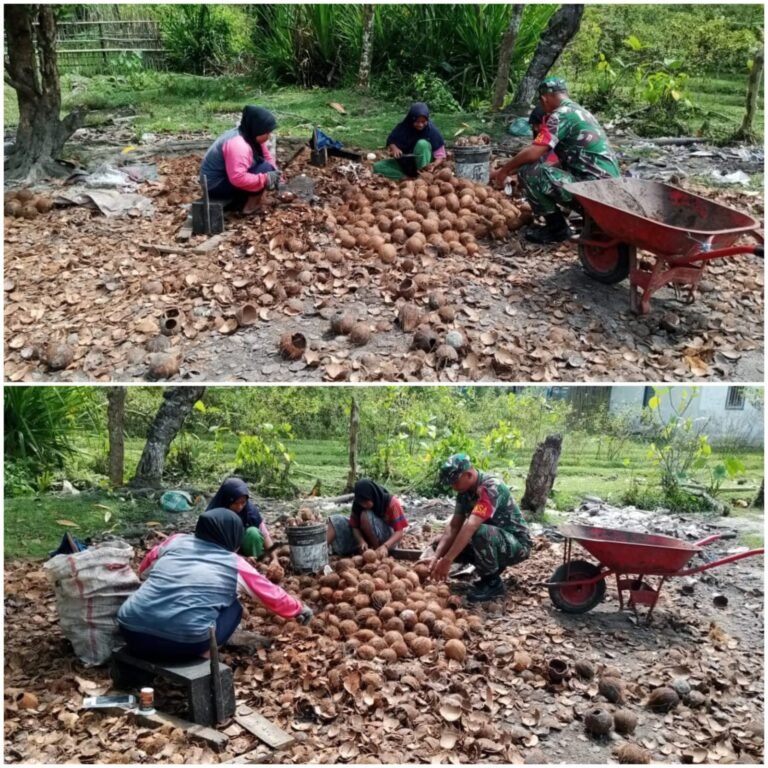 ‎Sambangi Warga Binaan, Babinsa Posrmil Teupah Barat Bantu Kupas Kelapa