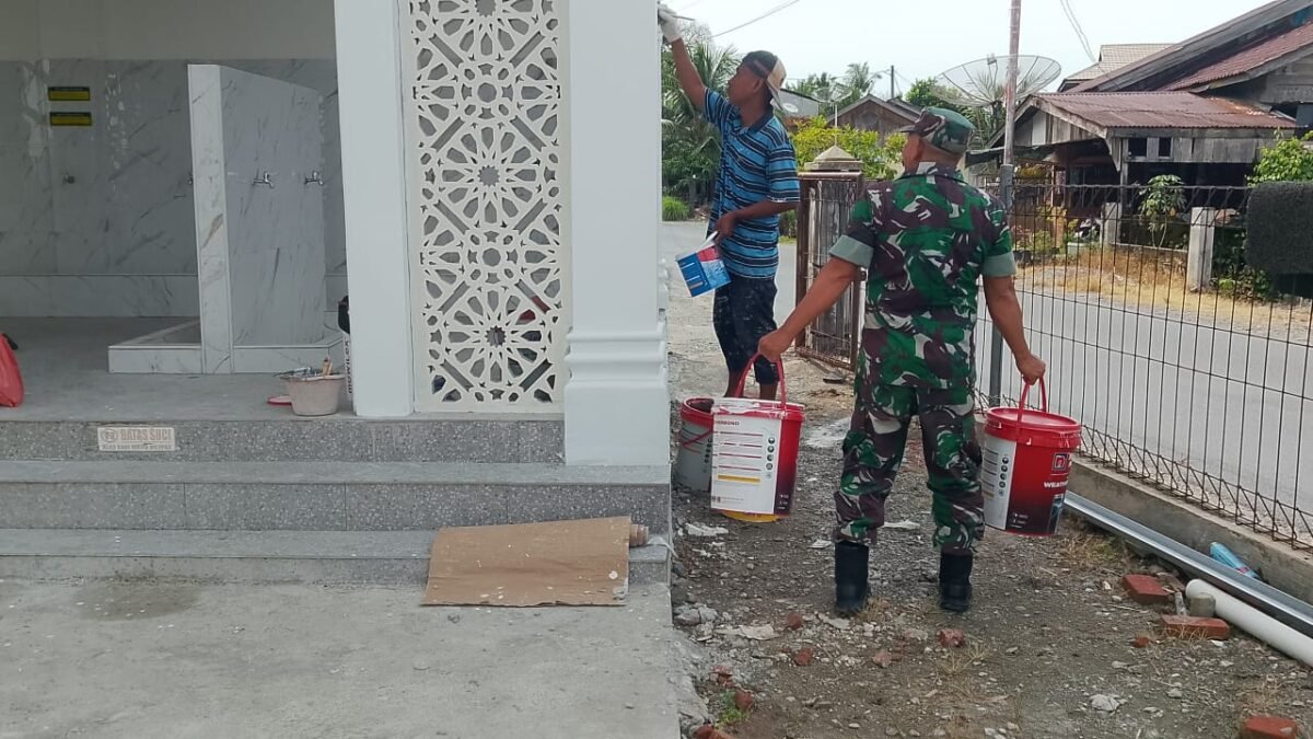 Karya Bakti Koramil 06/Teunom dan Posramil Pasie Raya Perkuat Kemanunggalan TNI dengan Rakyat