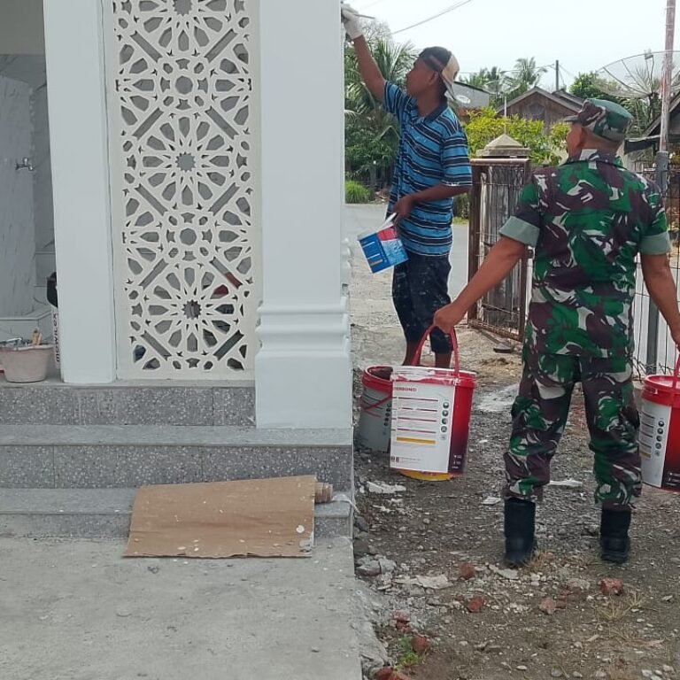 Karya Bakti Koramil 06/Teunom dan Posramil Pasie Raya Perkuat Kemanunggalan TNI dengan Rakyat