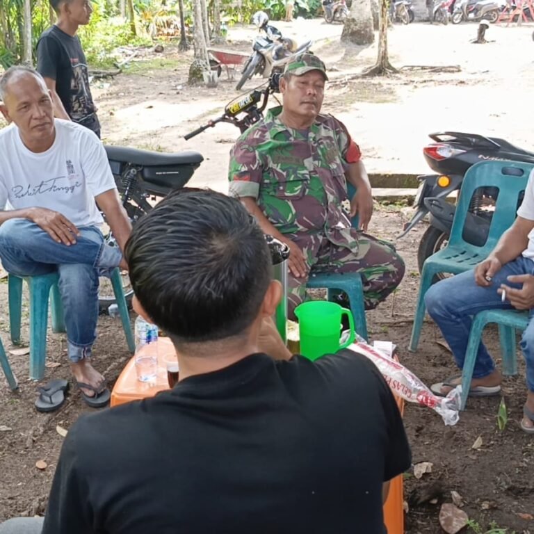 Patroli Koramil 06/Teunom Ingatkan Warga, Pembukaan Lahan Jangan Gunakan Api