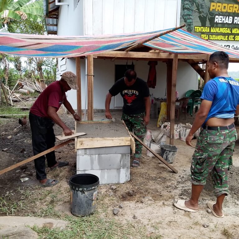 Pemasangan Prasasti Tandai Hampir Tuntasnya Rehab Rumah Rosnawati