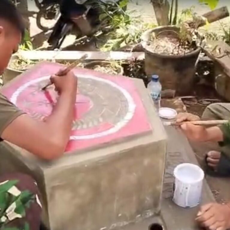 Penandaan Prasasti Tutup Pembangunan RTLH di Rumah Sofyan