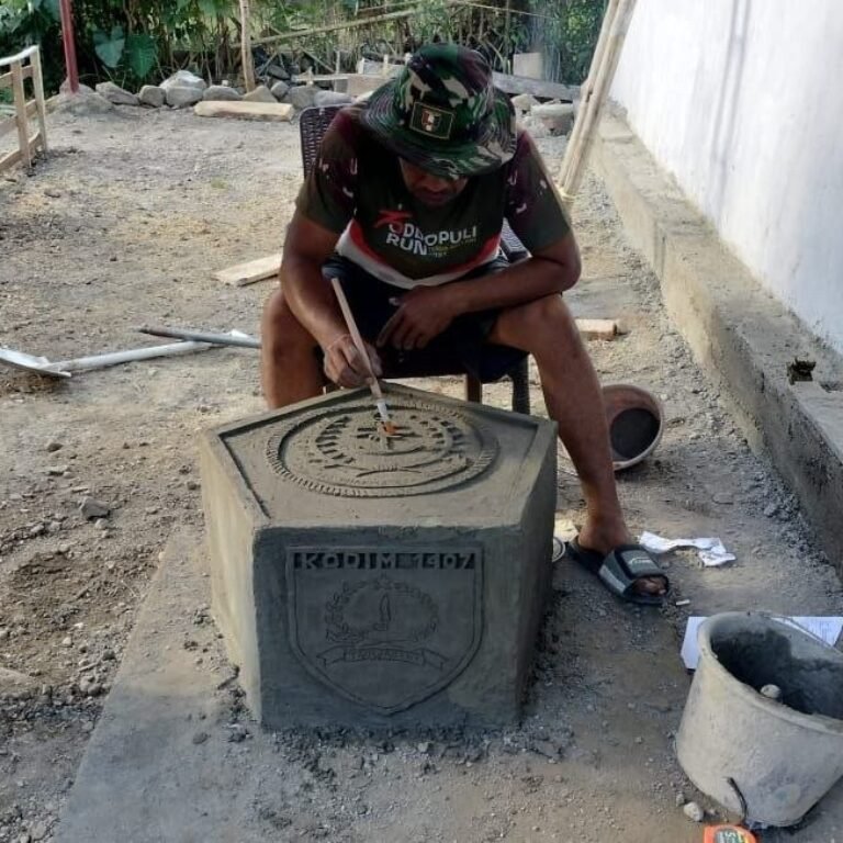 Jejak Pembangunan: Prasasti Terpasang di Rumah Bapak Bella