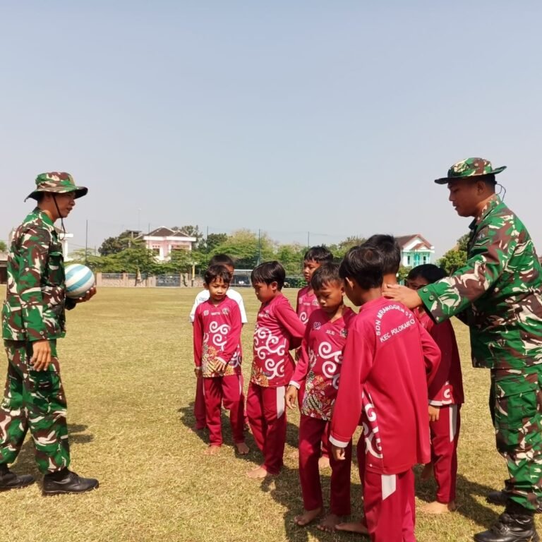 SDN Parangjoro 2 Gelar Sesi Pemanasan dan Edukasi Kesehatan
