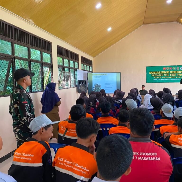 Dari Bangku SMK, Siswa SMK Negeri 3 Marabahan Dikenalkan Peluang Masuk TNI AD