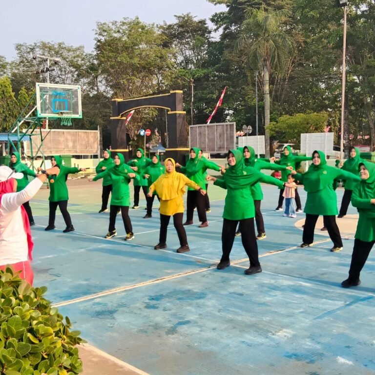 Persit KCK Cabang XXIV Dim 1001 Rayakan Kemerdekaan ke-81 Lewat Olahraga dan Lomba
