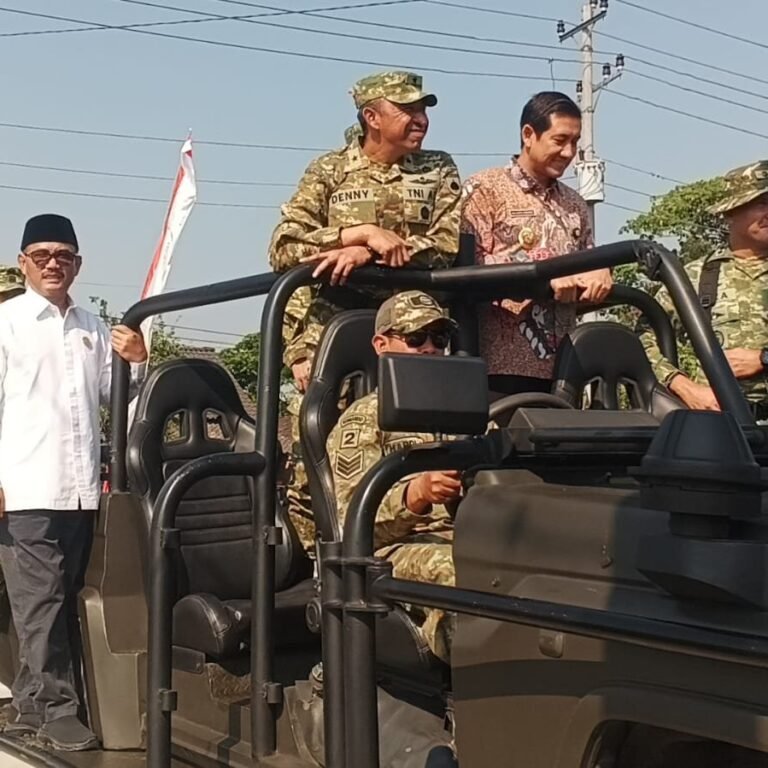 Warga Parangjoro Rayakan Pembukaan Jalan Beton Hasil TMMD Reguler Ke-129