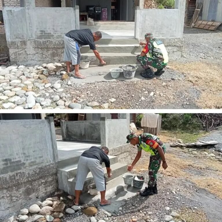 Babinsa Serda M. Irwandi Turun Lapangan Bantu Pembangunan Rumah Warga