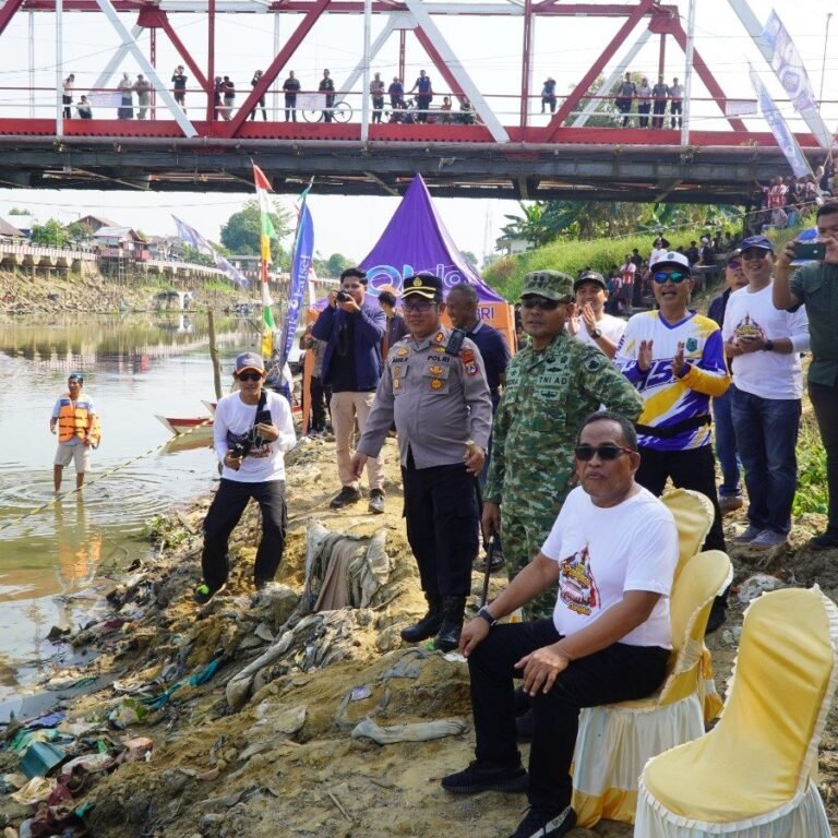 Dari Siring Itik Amuntai, Dandim 1001/HSU-BLG Dukung Budaya Lokal dan Kesiapsiagaan Karhutla
