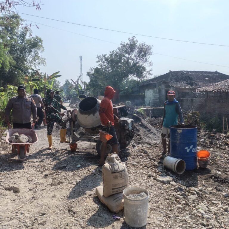 Parangjoro Tersenyum: TMMD Bawa Manfaat Ganda