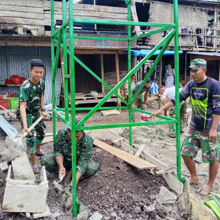 Gotong Royong Selesaikan Dudukan Tandon, Warga Langi Nantikan MCK Berfungsi