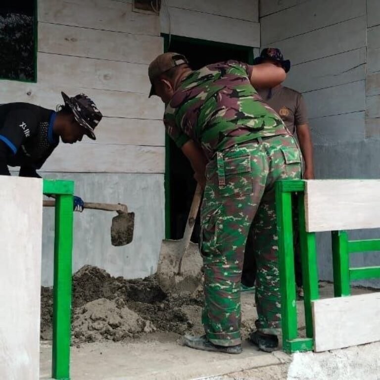Pengecoran Teras Rumah Demmang Jadi Bukti Kemajuan di Patukku