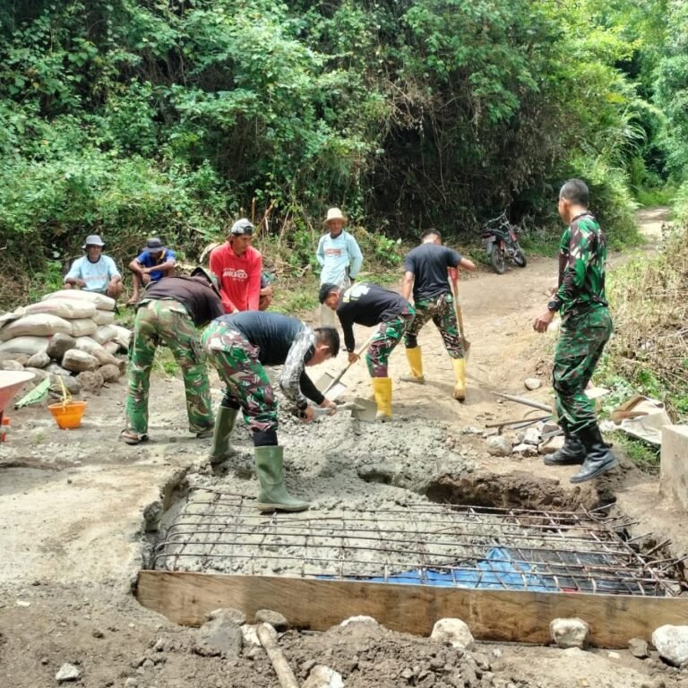 Gotong Royong Infrastruktur: Dekker Titik 4 Watangcani Dibenahi, Warga Jawi-Jawi Berharap Lebih Aman