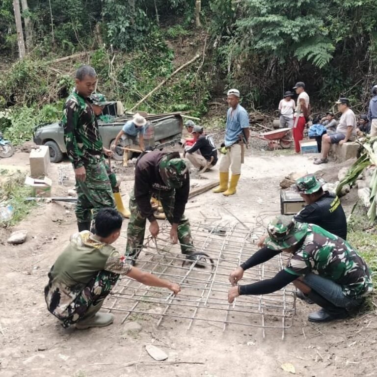 Satgas TMMD Tingkatkan Daya Dukung Jalan Desa Lewat Perbaikan Dekker Jawi-Jawi