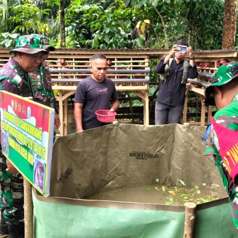 Dari Sumur Bor hingga Ayam Petelur: Fokus TMMD di Sarah Raya Dipantau Brigjen Totok