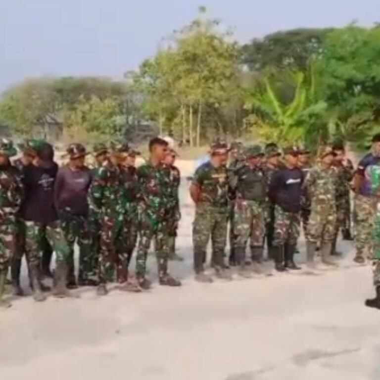 Awal Hari Satgas TMMD: Apel Pagi Tata Persiapan Pembangunan di Desa Parangjoro