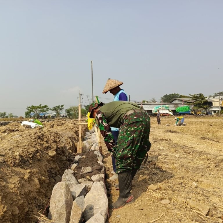 Gerobak Adukan sampai Pondasi: Transformasi Dukuh Jebagan