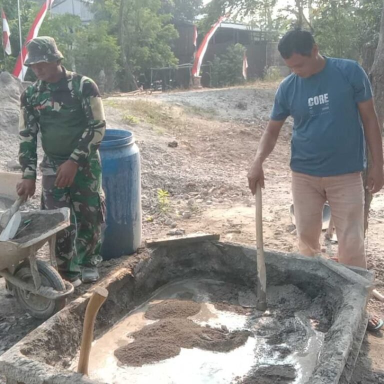 Budaya Gotong Royong Kian Hidup di Parangjoro Lewat TMMD Kodim 0726/Sukoharjo