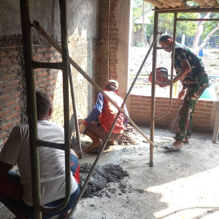 Gotong Royong Antarkan Rehab Masjid Al Mubarok di Parangjoro ke Target