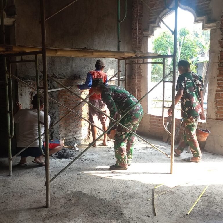Gotong Royong Warga-Paradigm TMMD Sulap Masjid Al Mubarok Jadi Ruang Aktivitas