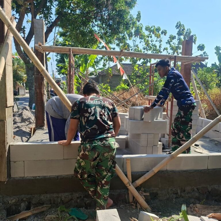 Pencegahan Gangguan Lingkungan di Parangjoro Dimulai dari Pendirian Poskampling
