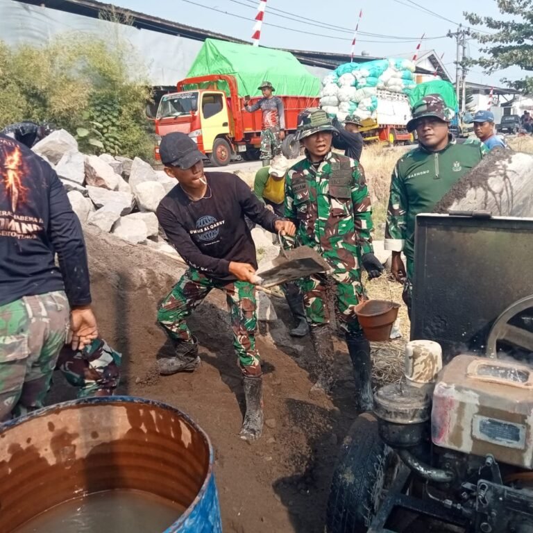 Satgas TMMD Kerja Terus di Tengah Terik untuk Selesaikan Sasaran di Parangjoro