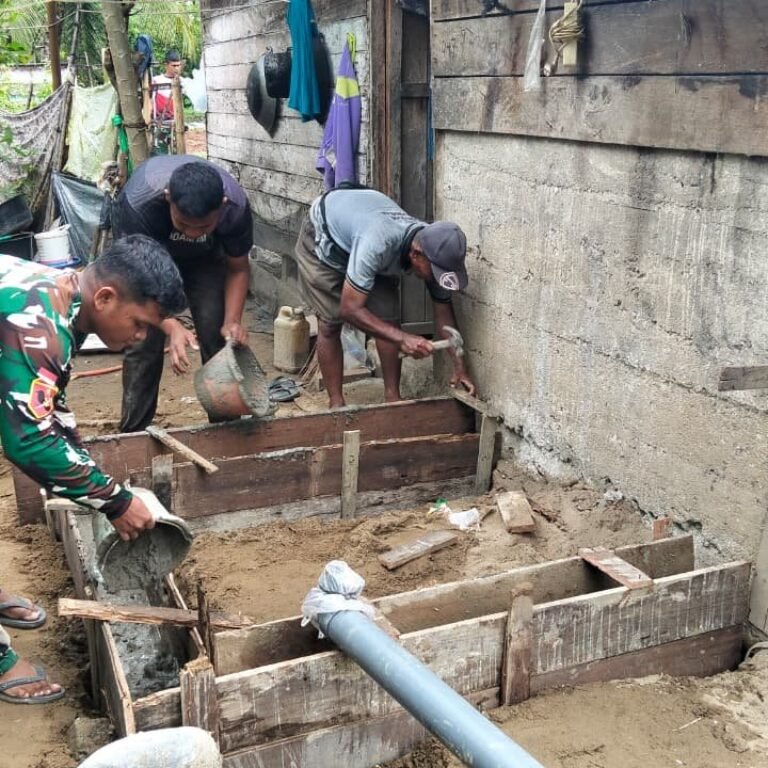 Fondasi MCK Ketiga Disiapkan di Sarah Raya, Peningkatan Fasilitas Dasar Berlanjut