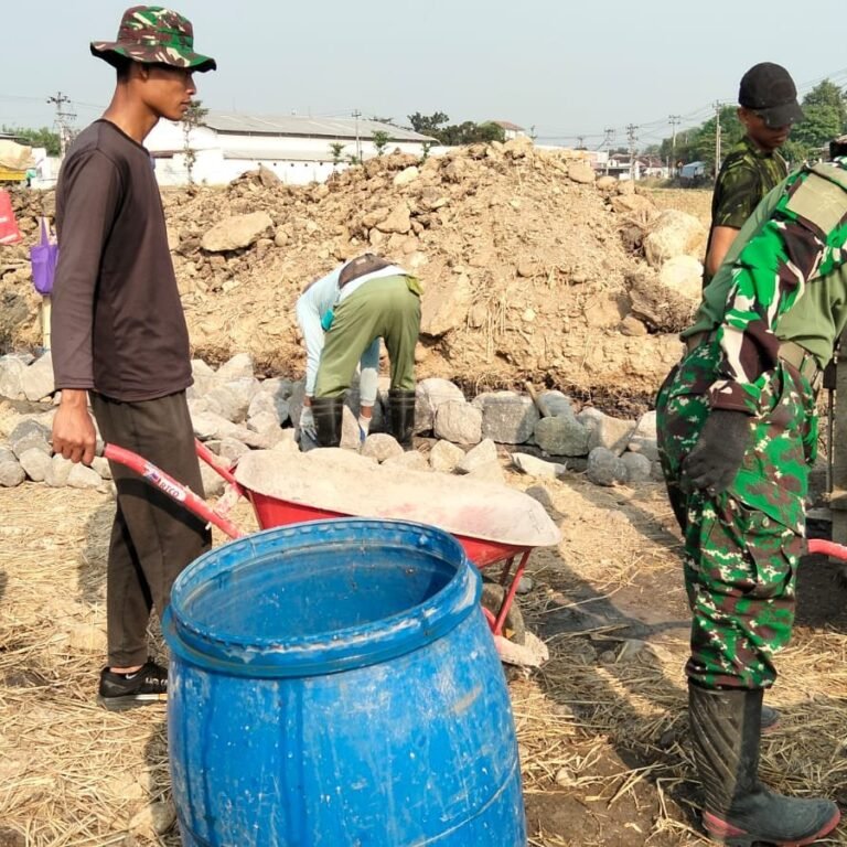 Talud Parangjoro Jadi Ruang Tumbuhnya Semangat Gotong Royong