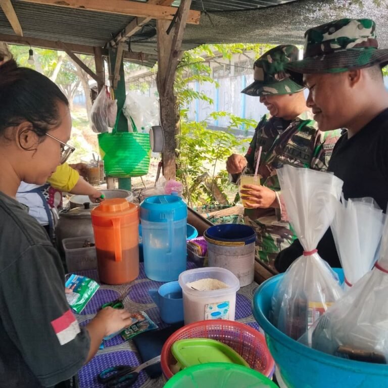 Jeda Kerja TMMD Bawa Angin Segar untuk Pedagang Parangjoro