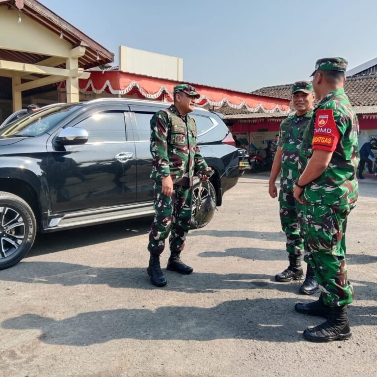 Peran Serta Masyarakat Jadi Sorotan Kadispenad Saat Tinjau TMMD Reguler ke-129 Sukoharjo