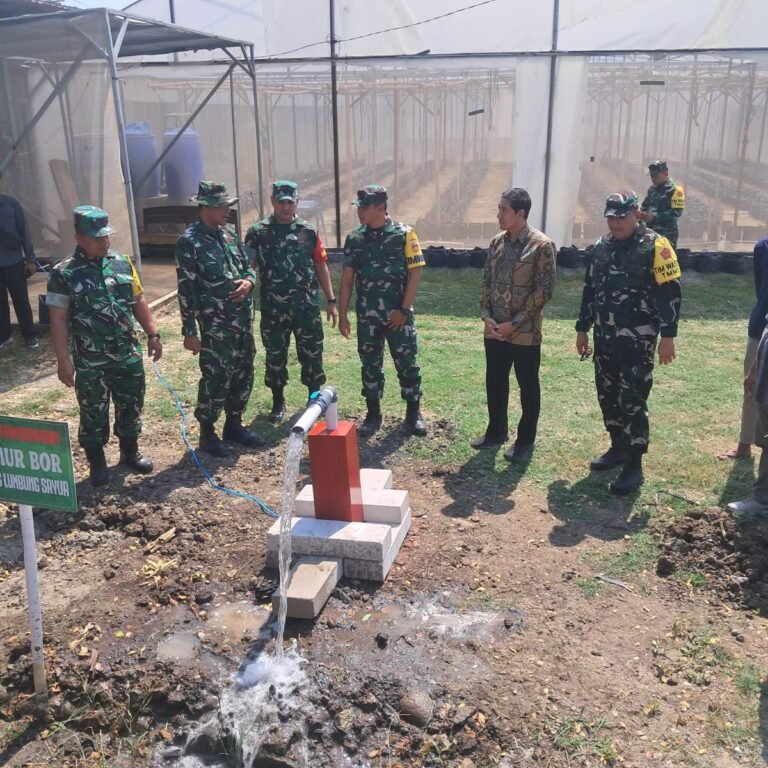 Sasaran Tambahan TMMD: Green House dan Sumur Bor di Parangjoro