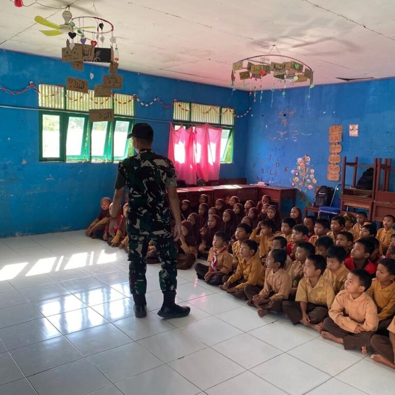 SDN Tamban Bangun Jadi Lokasi Sosialisasi Kesehatan Anak oleh Satgas TMMD