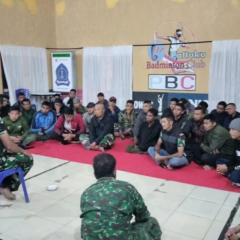 Satgas TMMD ke-129 Gelar Apel Malam untuk Pantau Personel di Bontocani