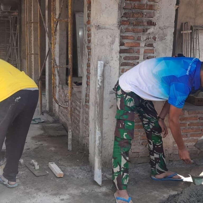 Gotong Royong Perbaikan Masjid Al-Mubaroq Berlanjut, Fokus pada Atap dan Fasilitas Ibadah