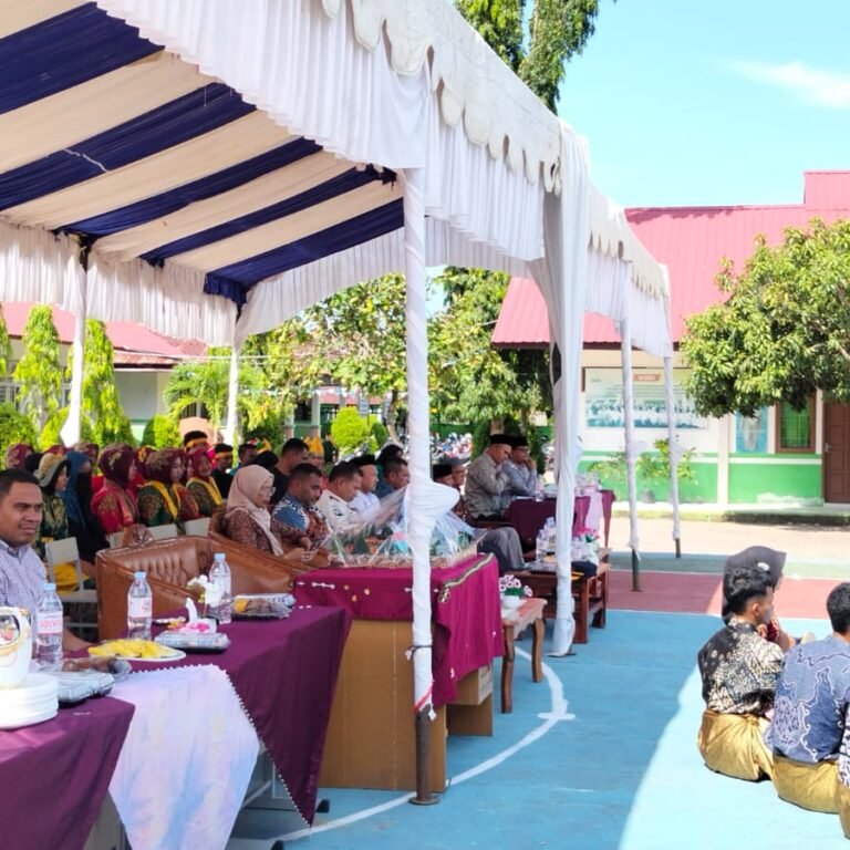 Babinsa Koramil 04/Krueng Sabee Hadiri Penutupan HUT ke-41 SMA Negeri 1 Calang